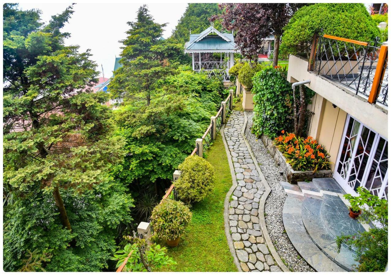 Cedar Inn Darjeeling  Eksteriør billede